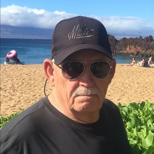 Meet your Posher, Dean